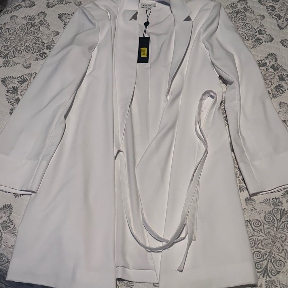 Gianni Bini White Long Sleeve Blazer Dress with Self Tie
